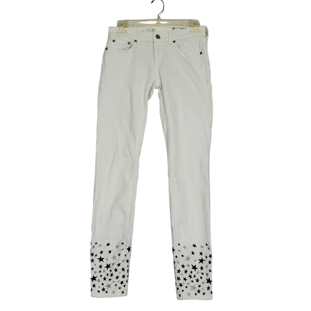 Vineyard Vines White Straight Leg Jeans w/ Blue & Silver Stars Embroidered Sz 00 - Picture 2 of 12